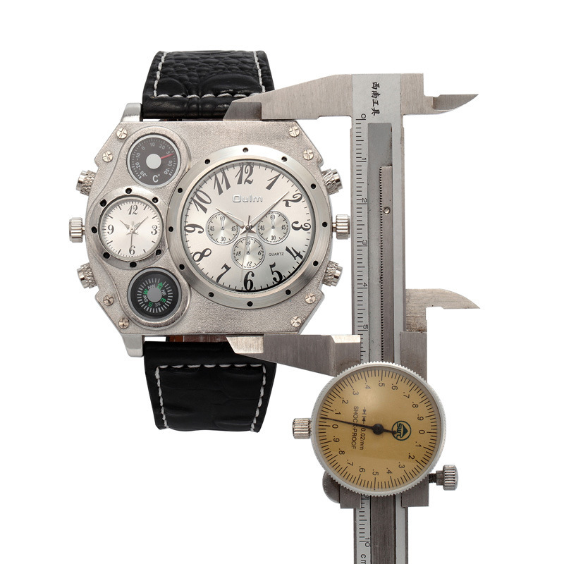 Orologio da uomo con bussola dell'esercito da uomo, design Big Face Oulm da 5,5 cm_voghion.com