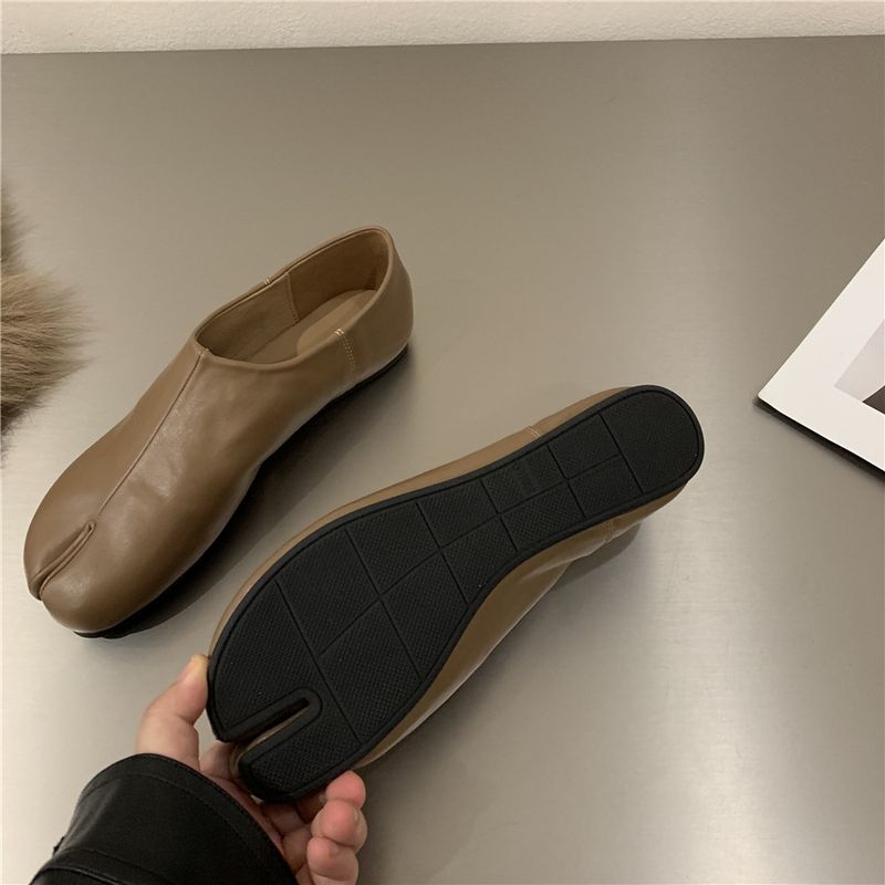 Design Sense Niche Pig's Hoof Flat 2021 Herbst Winter Neue Split Toe Loafers Mokassins Damenschuhe_voghion.com