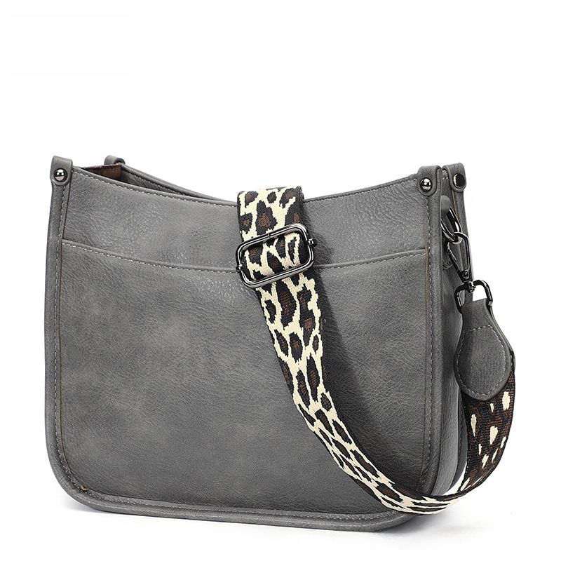 Cross-border 2023 Women's new bag leopard print shoulder bag pu fashion niche design bags small square bag messenger bag_voghion.com