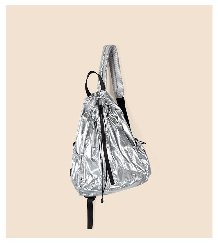 High aesthetic drawstring with niche design, new casual backpack, fashionable women's large capacity student backpack_voghion.com