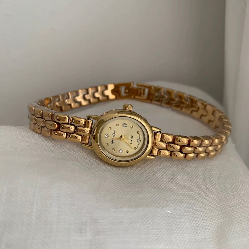 Orologio da donna vintage 2024 con cinturino in oro e cassa in rame, modello di alta qualità, quadrante piccolo molto venduto_voghion.com