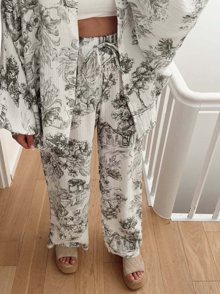 Abbigliamento da donna, moda casual, camicia a maniche lunghe stampata e pantaloni, abito da donna in due pezzi_voghion.com