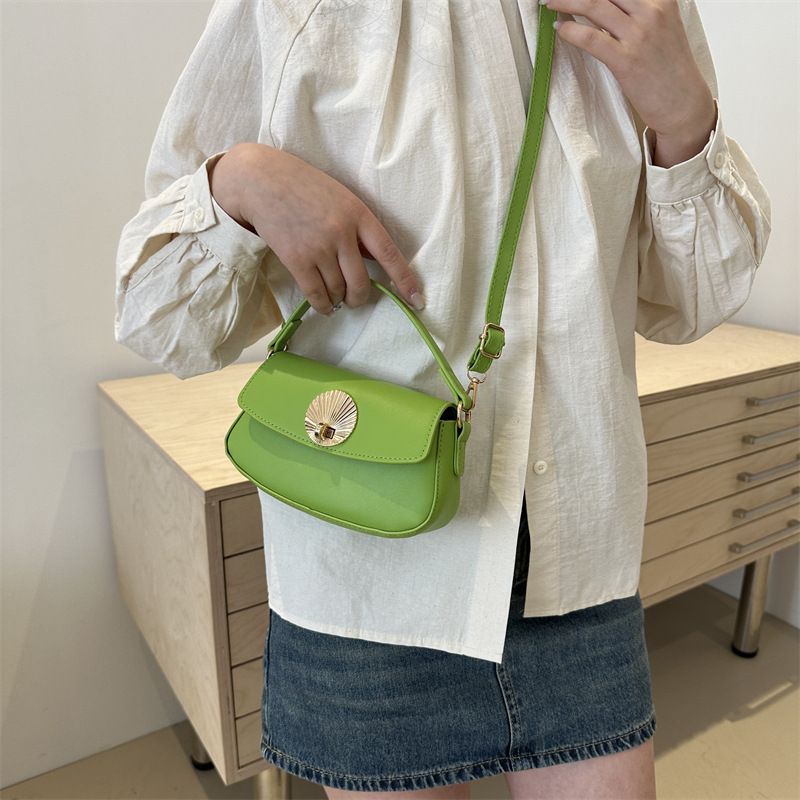 New Fashion Trendy High end Lock Buckle Handheld Small Square for Women's 2024 Summer Versatile and Beautiful One_voghion.com