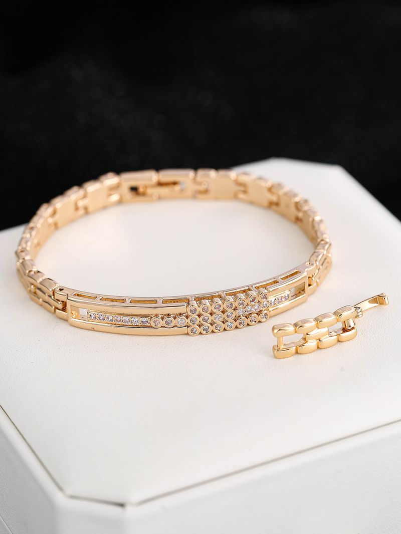 Armband Einfaches Temperament Mikro-Intarsien Zirkon Armband Mode Exquisite Trend Schmuck_voghion.com