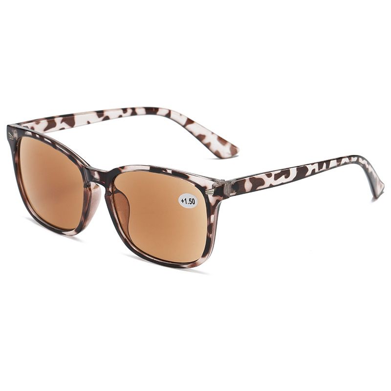2022 New Large Square Frame Reading Gray Lens Sunglasses Classic Rivet Style Fashion Blue Light Blocking Glasses_voghion.com