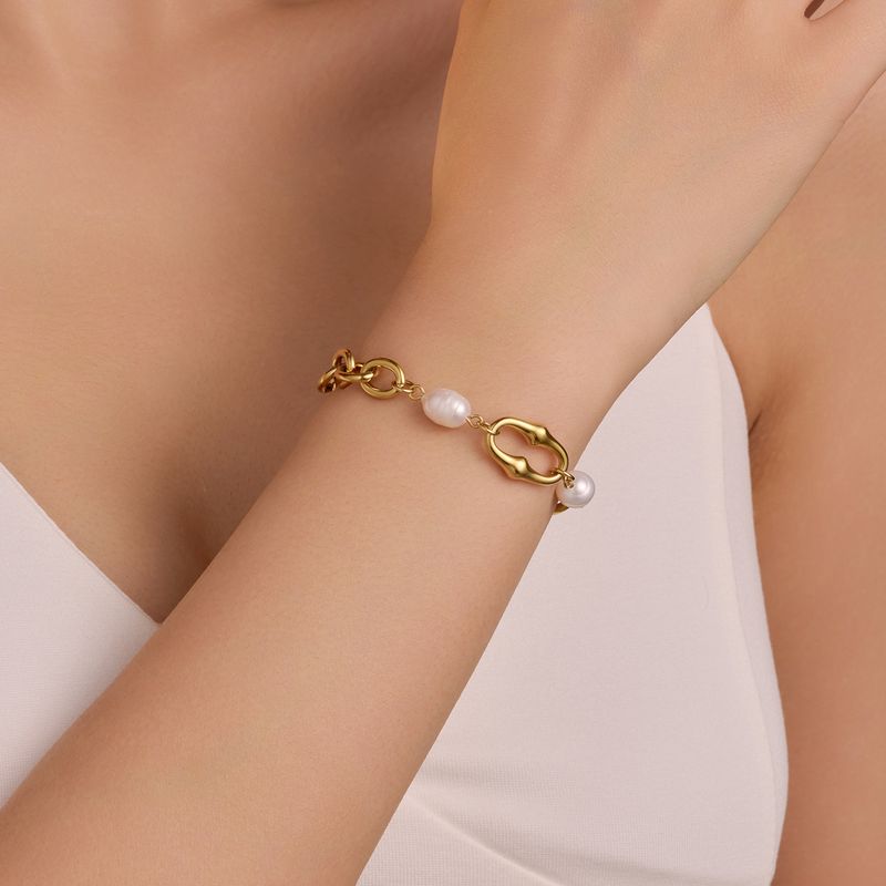 Fashion Ins Style 18K Gold Plated Titanium Steel Geometric Chain Inlaid With Shell Beads Exquisite Atmosphere High End Bracelet_voghion.com
