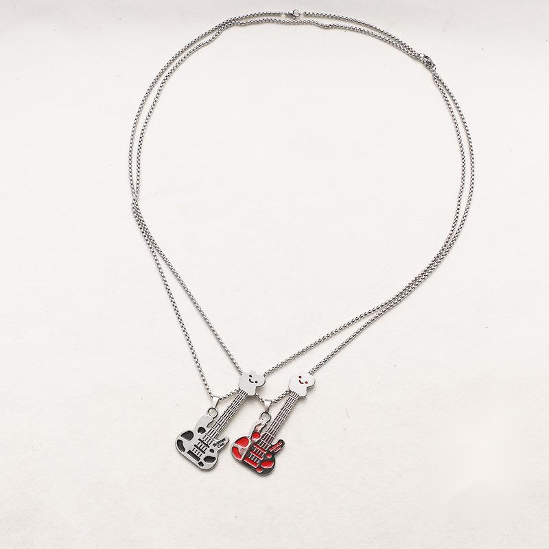 Hip Hop Musik Gitarre Halskette Straße Persönlichkeit Bounce Ti Stahl Pullover Kette Anhänger Schmuck Trend_voghion.com