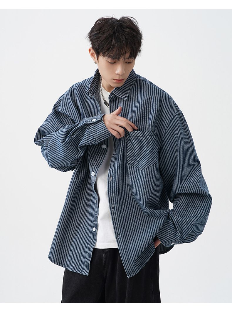 Herrenbekleidung Retro Washed Denim Gestreiftes Langarmhemd Frühlingsstil Rückennaht-Design Lockeres Freizeithemd_voghion.com
