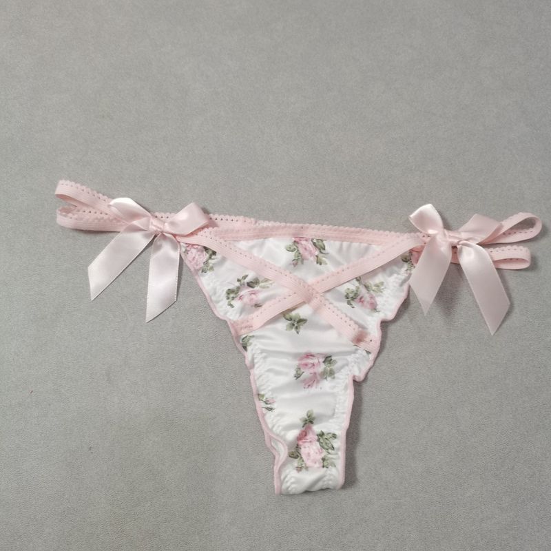 Calcinha íntima feminina com alças cruzadas e laço grande, tanga sexy da moda, calcinha divertida_voghion.com