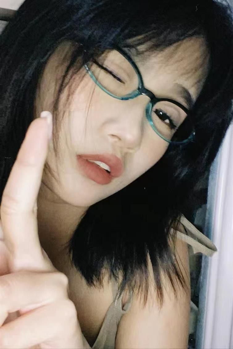 Mode Retro Anti-Blaulicht-Brille Frauen Y2K Haruku Rot Grün Quadratischen Rahmen Brille Lesen Computer Brille_voghion.com