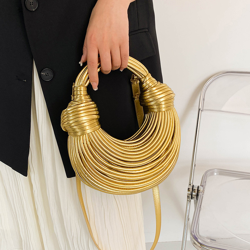 Bolsas para mulheres 2023 novo designer de ouro marca artesanal sacos macarrão corda atada puxado hobo sier noite embreagem chique_voghion.com