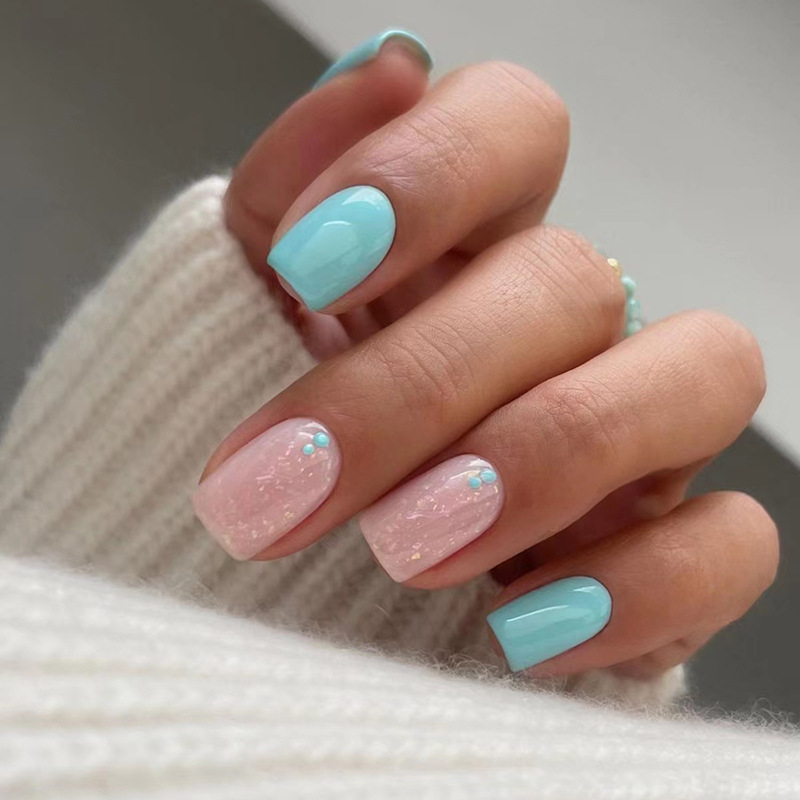 Blaues Licht, 24 Stück, Blume, tragbare künstliche Nägel, kurze, quadratische künstliche Nägel, abnehmbare Ballerina-Nägel zum Aufdrücken, voll_voghion.com