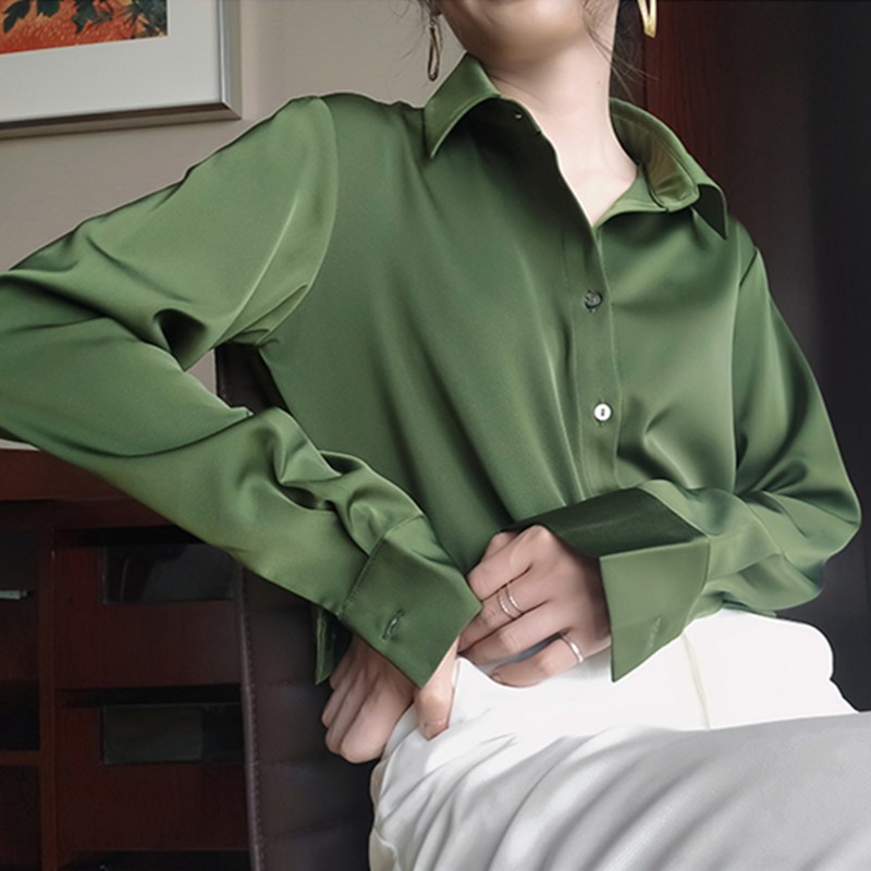 Camicia da donna in raso lucido effetto seta_voghion.com