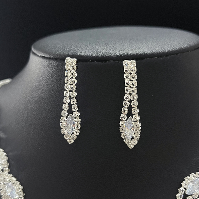 Set di orecchini e collane per abito da sposa esplosivo, eleganti gioielli per banchetti_voghion.com