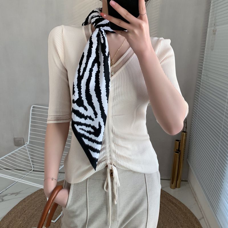 90 cm diagonale Seide mit Leopardenmuster, atmungsaktiver Schal, Haargummi, einfacher professioneller Schal in Kontrastfarbe_voghion.com