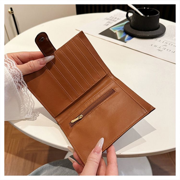 Multifunktionaler Reisepasshalter im Vintage-Stil mit Feuerwerksdesign und Nieten – kompakte Reisebrieftasche aus PU für Damen und Herren (Schwarz, Braun, Rot, Khaki)_voghion.com