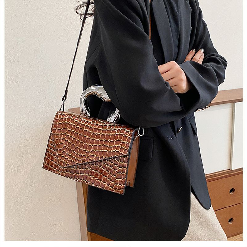 New Love Handheld-Tasche für Damen, Retro-Steinmuster, kleine quadratische Tasche, trendige und vielseitige Textur,_voghion.com