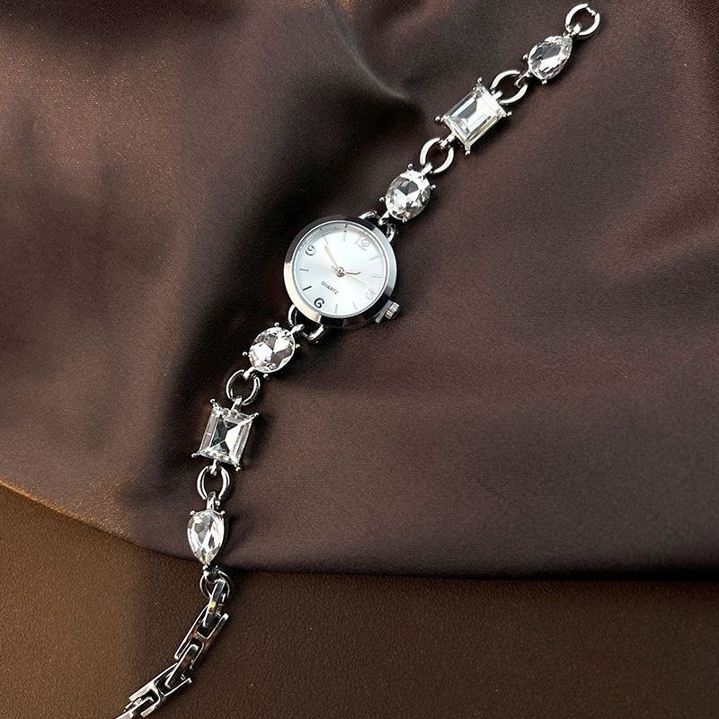 Ocean Thema Quarz Exquisite Armbanduhr mit Diamantbesatz, luxuriöse, mehrfach verstellbare Damenuhr, für den Alltag, Geburtstag, Jahrestag, Valentinstag, Geschenk_voghion.com