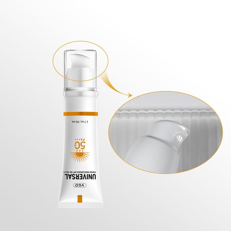 Protector solar facial especializado en loción solar refrescante, hidratante, fácil de aplicar y con tono de piel uniforme. FPS 50+, resistente al agua y de alta potencia._voghion.com