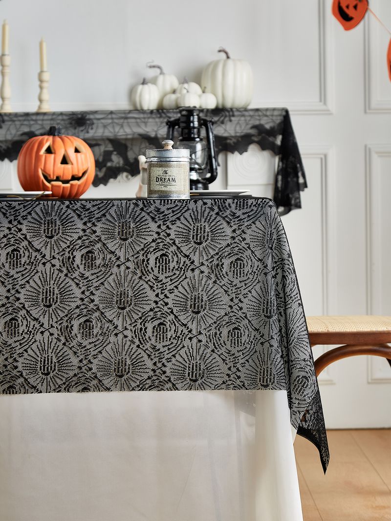 Halloween-Spitzentischdecke mit schwarzem Skeletthand-Design – Gothic-Party-Dekor für Esstische, Couchtische und Buffets_voghion.com