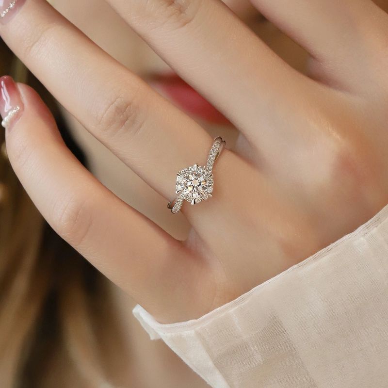 Evig bryllupstrend klar til brug: Ring med funklende kubisk zirkonia-charme, elegant forlovelsesring til kvinder, smykkebånd_voghion.com