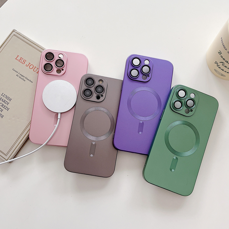 Metal paint magnetic suction suitable for Apple 14pro phone iPhone 13promax full package with lens film X soft case_voghion.com
