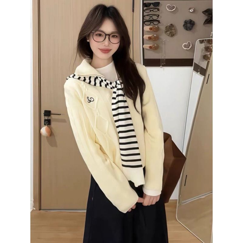 ragazza Ragazza Albicocca Scialle Maglione Cardigan Lavorato a Maglia per Donna Autunno Inverno 2025 Nuovo Stile Pigro Slim Fit Versatile Cappotto Superiore_voghion.com