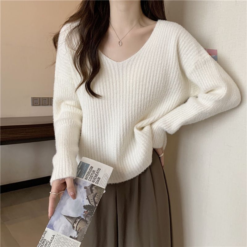 Suéter feminino verde de veludo com decote em V, estilo solto e descontraído, camisa de base macia e quente, outono e inverno, estilo Hong Kong_voghion.com