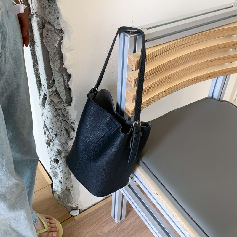 Borsa a tracolla casual in morbida pelle, borsa a secchiello, piccola borsa da donna, nuova moda estiva 2025_voghion.com
