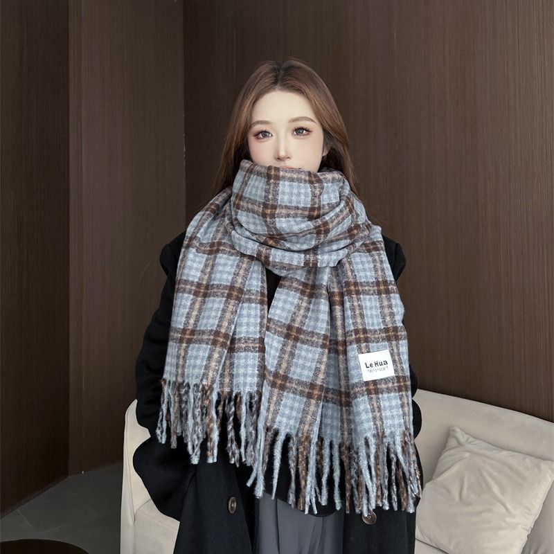 Sciarpa scozzese coreana autunnale invernale per ragazze con un senso di lusso, versatile per studenti, spessa e allungata_voghion.com