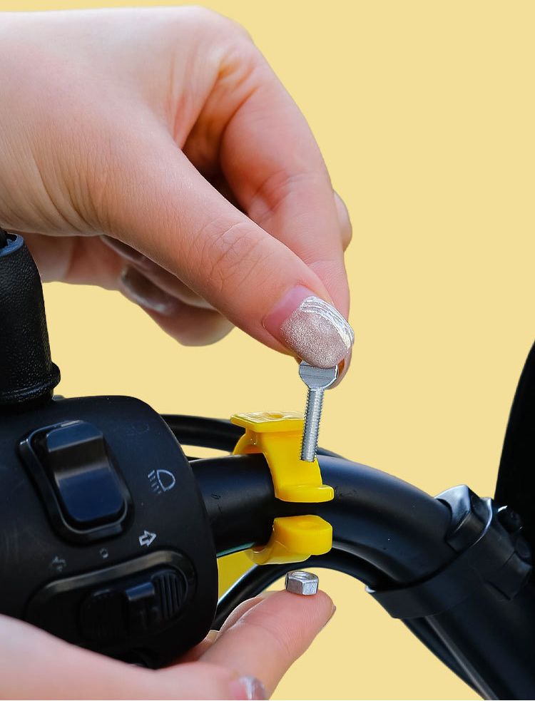 2025 New Genuine Milk Dragon Electric Car Ornament Rocking Cartoon Doll Summer Riding Bicycle Decoration_voghion.com