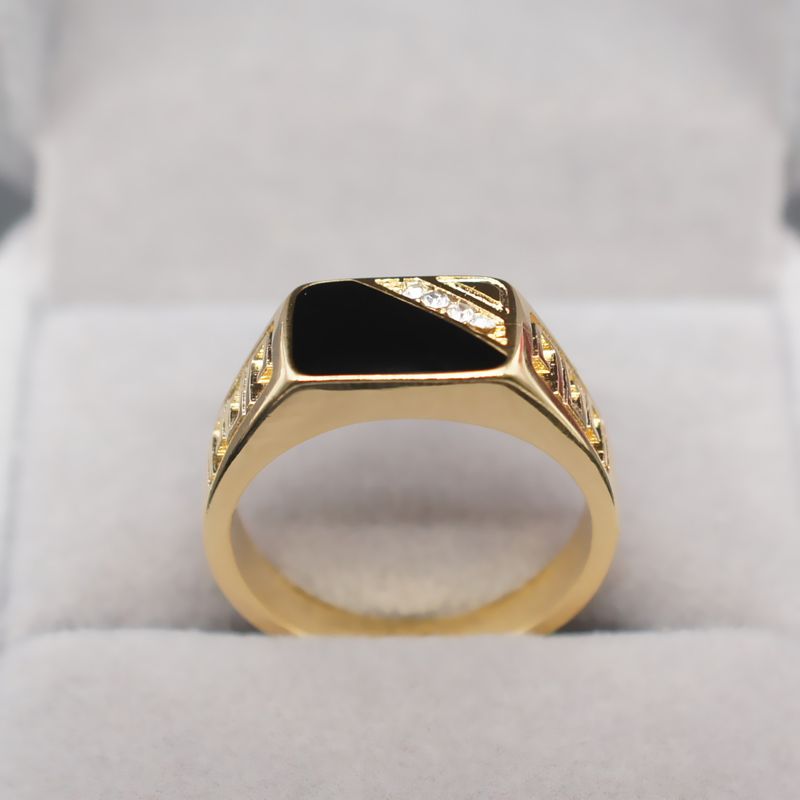 Anello da uomo creativo con goccia di olio a triangolo_voghion.com