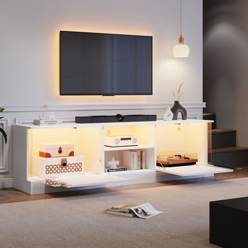 Meuble TV blanc brillant pour téléviseurs jusqu'à 70 pouces, console multimédia sur pied avec éclairage LED, centre de divertissement pour salon_voghion.com