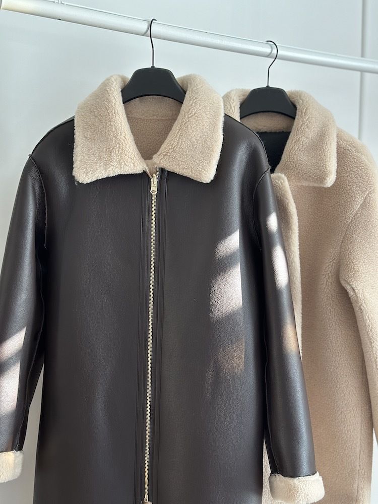 Cappotto reversibile in pelliccia sintetica da donna con design double-face, giacca invernale spessa lunga e corta per autunno e inverno, opzioni nero e marrone_voghion.com