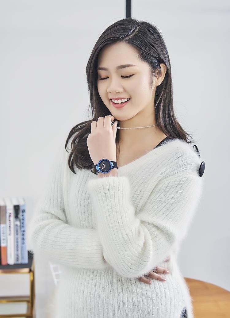 Orologio al quarzo impermeabile per studenti con cintura in peluche e viso di sabbia blu 2019_voghion.com