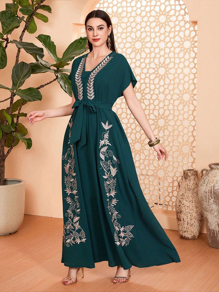 Robe Abaya musulmane style Dubaï – Robe longue brodée de fleurs avec col en V et taille haute, tissu froissé respirant pour femme_voghion.com