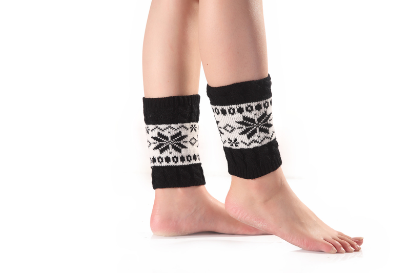 Herbst und Winter Neue Weihnachtsschneeflocke Kurze farbige warme Socken, gestrickte Wollstiefel, Leggings_voghion.com