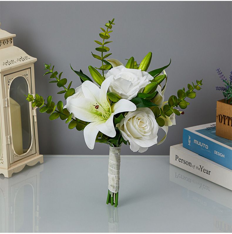 Ramo de novia para boda con cascada y gotas de agua, flores artificiales blancas frescas simuladas_voghion.com