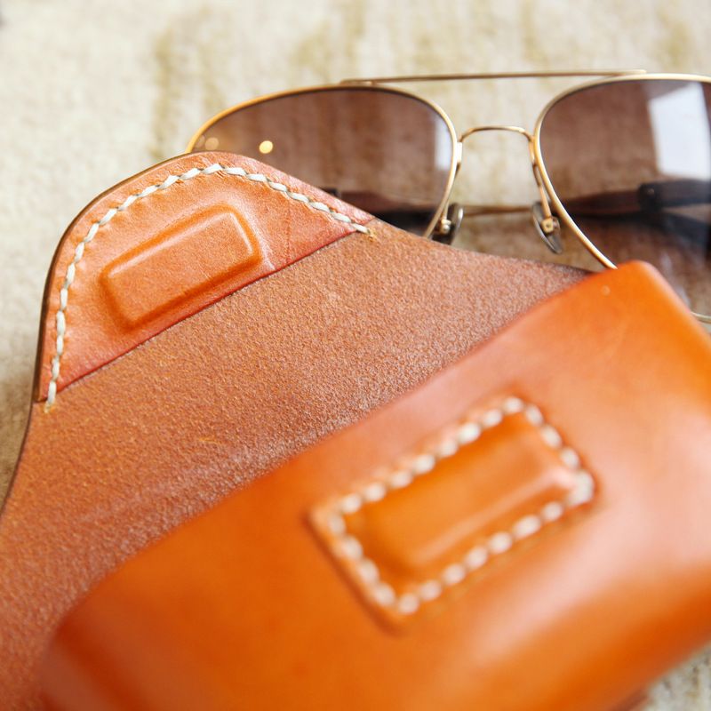 Custodia per occhiali unisex in pelle conciata al vegetale, stile retrò, multifunzionale, con cintura in pelle, borsa porta occhiali_voghion.com