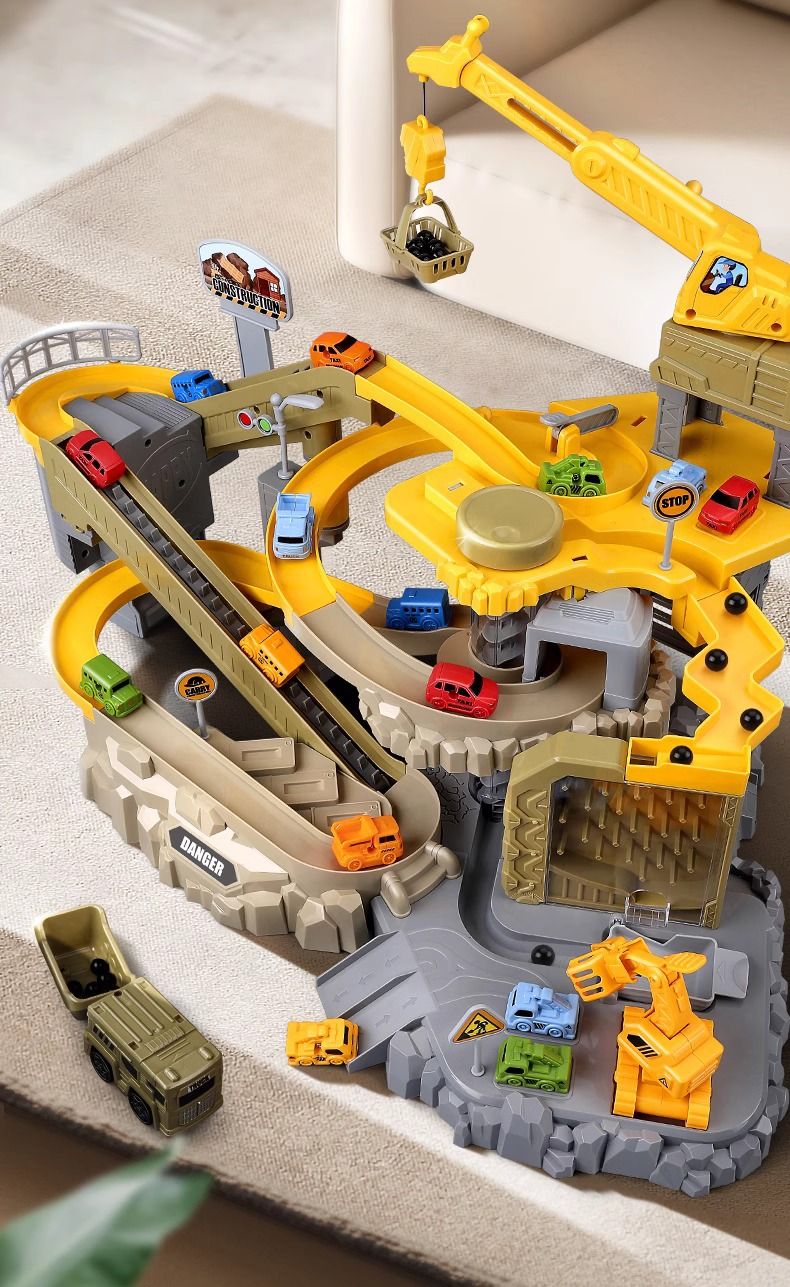 Children's Engineering Railcar Coasting Small Train Parking Lot 3-year-old Boy Toy Puzzle Car Big Adventure_voghion.com