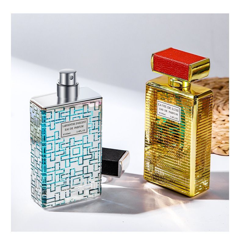 2025 Luxus-Goldflasche „NUIT DE LA PASSIONEAU DE PARFUM“ 100 ml, drei neutrale Düfte, lang anhaltender Duft, unverzichtbares Deodorant für Dates
_voghion.com