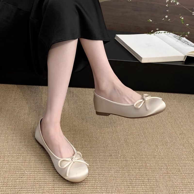 Rote flache einzelne Schuhe für Frauen im Frühjahr im neuen französischen Stil, sanfte Fee, runde Zehenpartie, Ballett-Flache Loafer_voghion.com