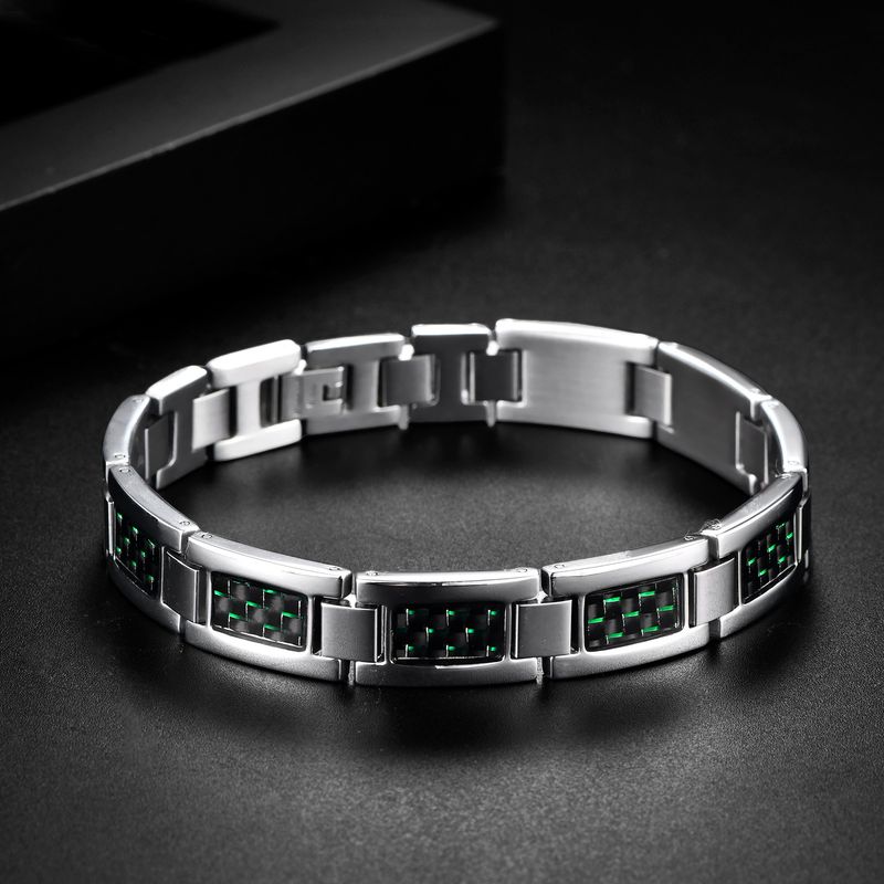 Herrenarmband aus Edelstahl und Karbonfaser – eleganter Business- und Freizeitstil mit geometrischem Design – langlebig und leicht für den Alltag_voghion.com