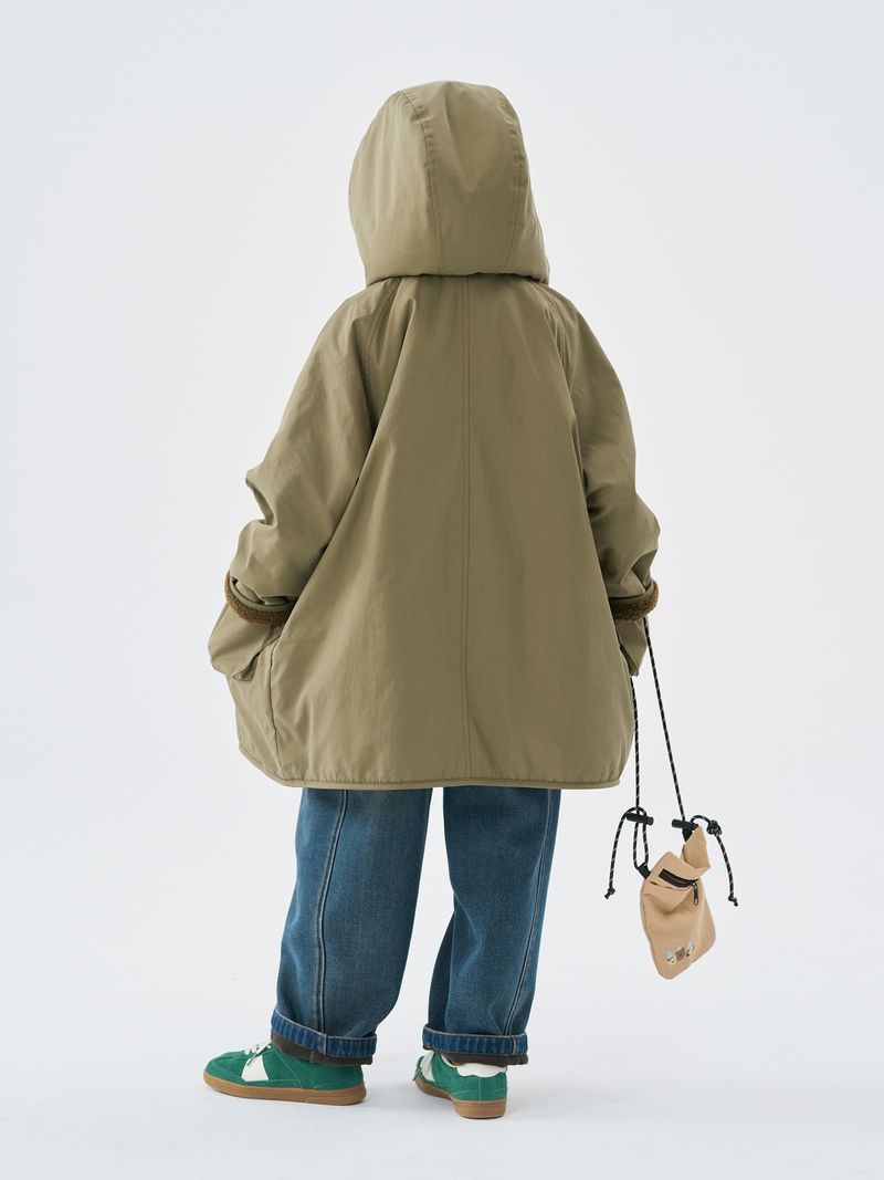 Giacca in peluche per ragazzi e ragazze autunno e inverno 2025, nuova giacca invernale per bambini, con parte superiore spessa e doppia faccia, stile coreano accattivante_voghion.com