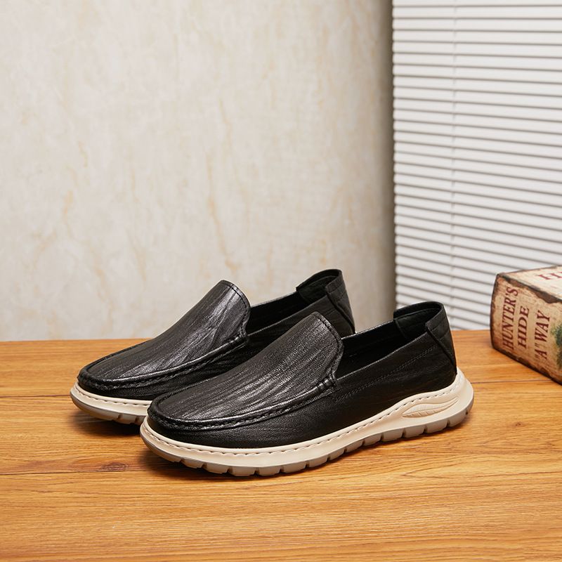 New set of foot comfortable bean shoes flat light breathable men's casual shoes_voghion.com