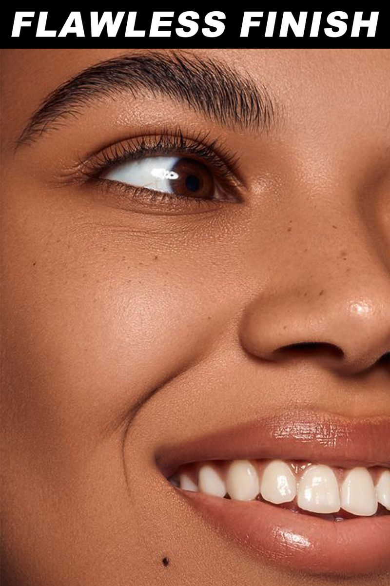 La poudre fixatrice de maquillage est non collante, respirante, délicate et difficile à démaquiller. C'est une poudre mate pour le contouring._voghion.com