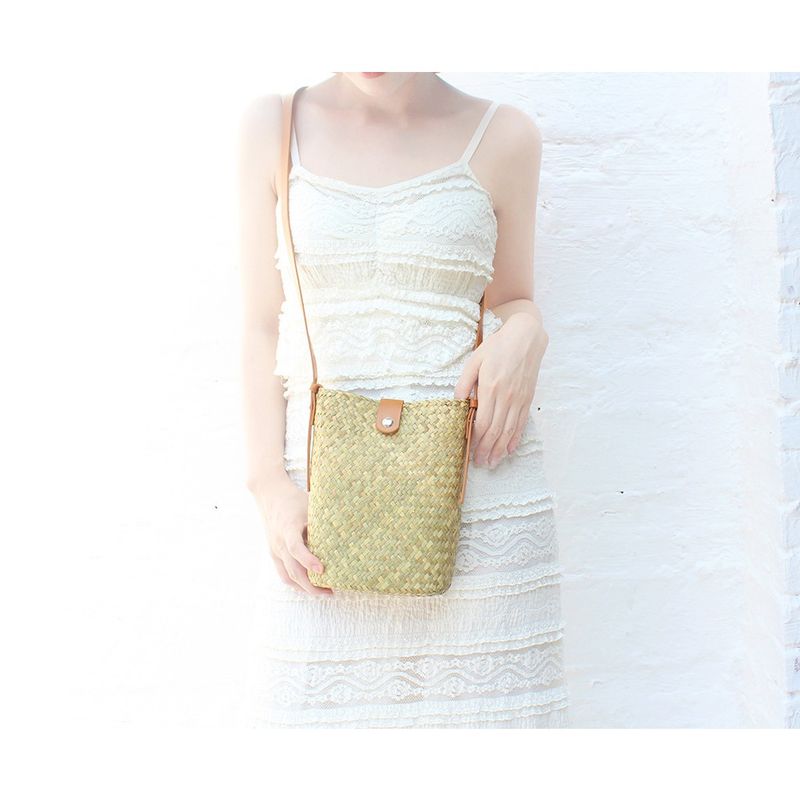 Straw - Woven Hand - Knitted Cross - Body Bag, A Niche And Versatile Shoulder - Carried Coin Purse, Raffia Mobile Phone Bag For Beach Vacations, Women_voghion.com