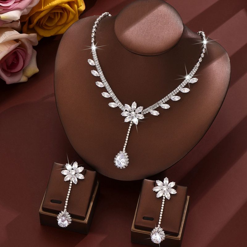 Women's Jewelry Set Fashion Trend Zircon Luxury Necklace Earrings Set Hot Style Wearing Skirt Pink Flower Tassel_voghion.com