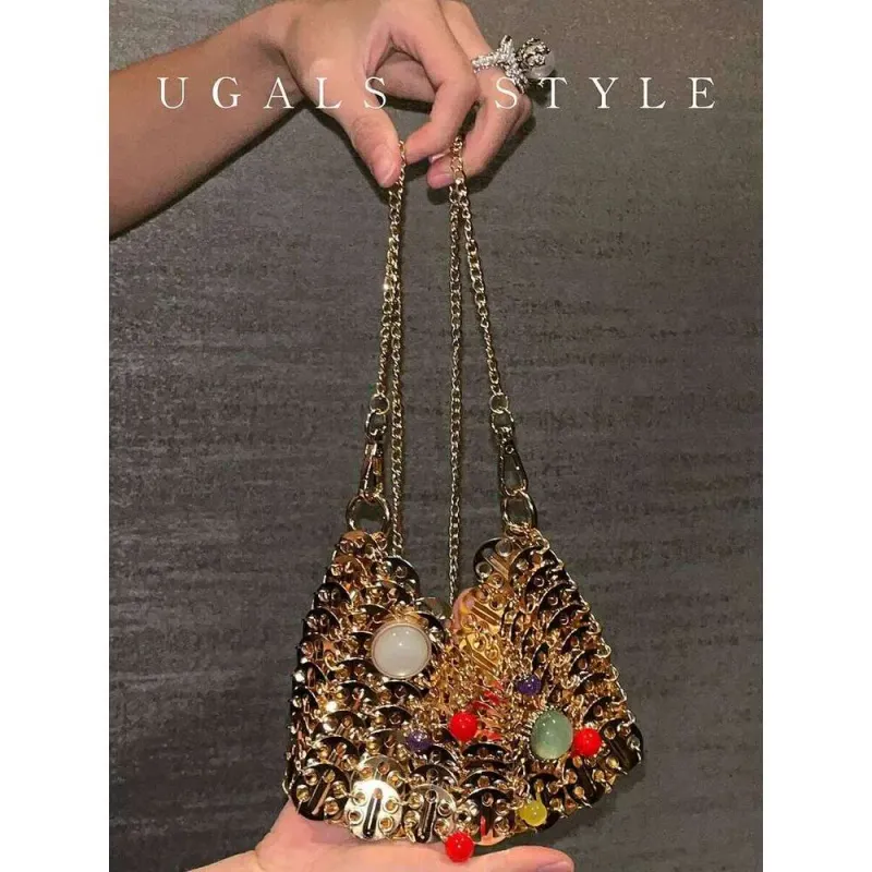 Designer Frauen Metall Pailletten Kette Woven Hohl Abend Taschen Kupplung Weibliche Reise Urlaub Schulter Handtasche Tasche_voghion.com