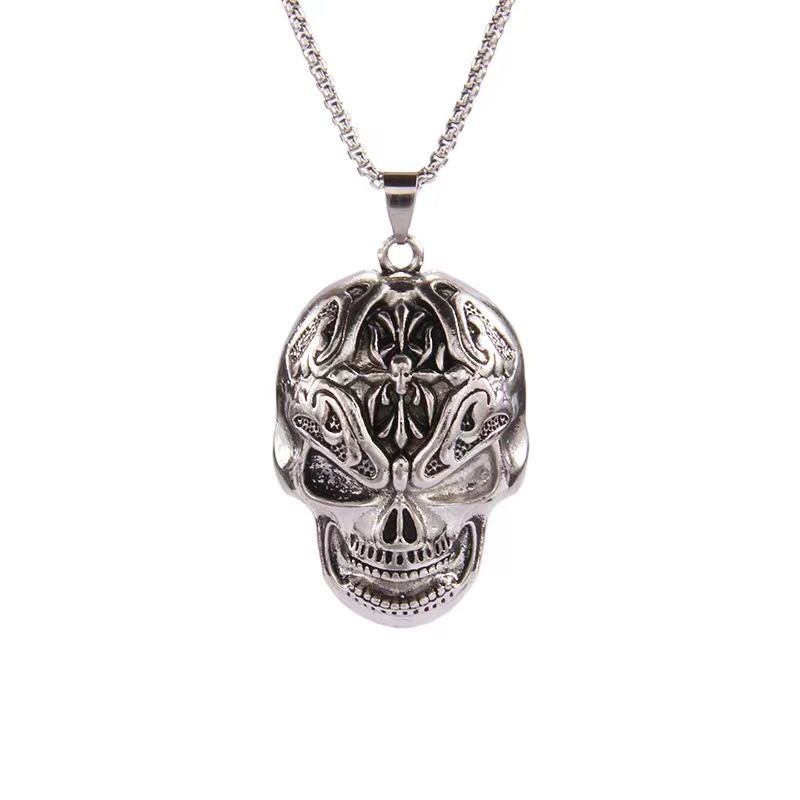 European And American Long Hip-hop Ghost Head Necklace, Halloween Skull Pendant, Non-mainstream Men's Necklace_voghion.com